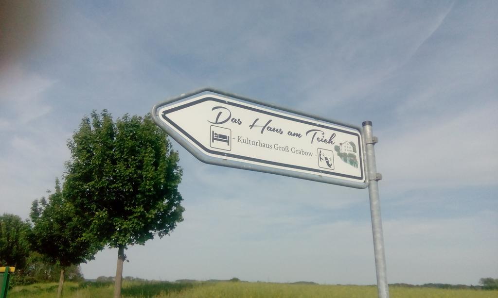 Das Haus Am Teich Gross Grabow Kültér fotó