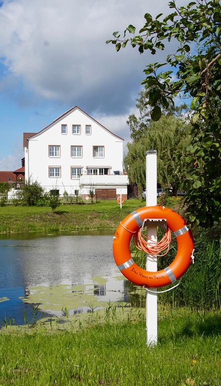 Das Haus Am Teich Gross Grabow Kültér fotó